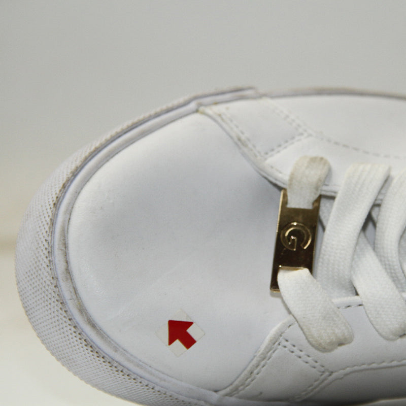 GUESS WOMEN SHOES Size 37.5 ROW521