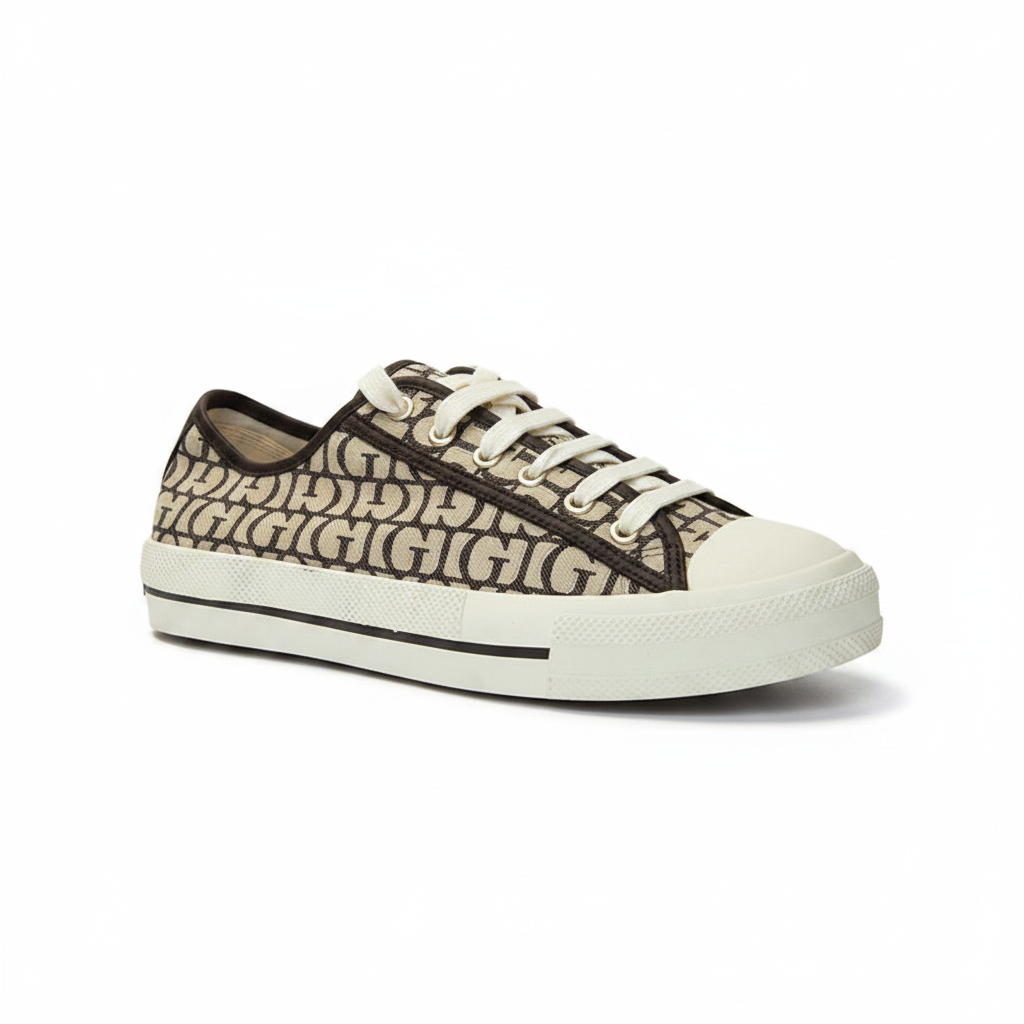 GUESS WOMEN SHOES Size 42 ROW106