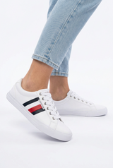 TOMMY HILFIGER WOMEN SHOES Size 35.5 ROW149