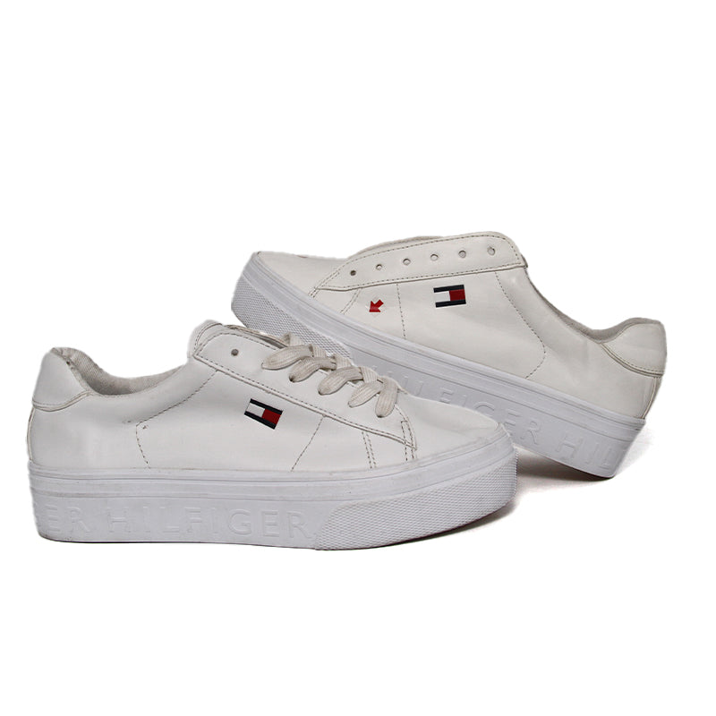 TOMMY HILFIGER WOMEN SHOES Size 37.5 ROW347