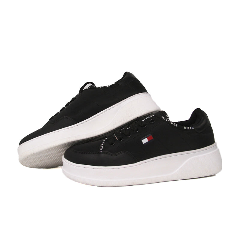 TOMMY HILFIGER WOMEN SHOES Size 38 ROW601