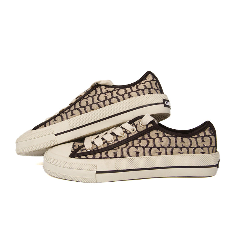 GUESS WOMEN SHOES Size 38 ROW614