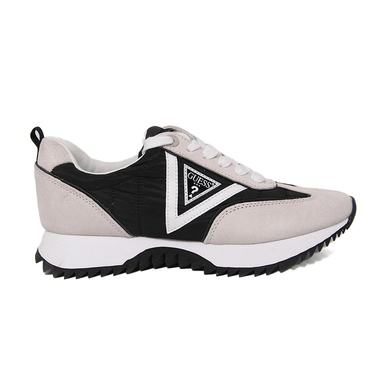 GUESS WOMEN SHOES Size 38.5 ROW540