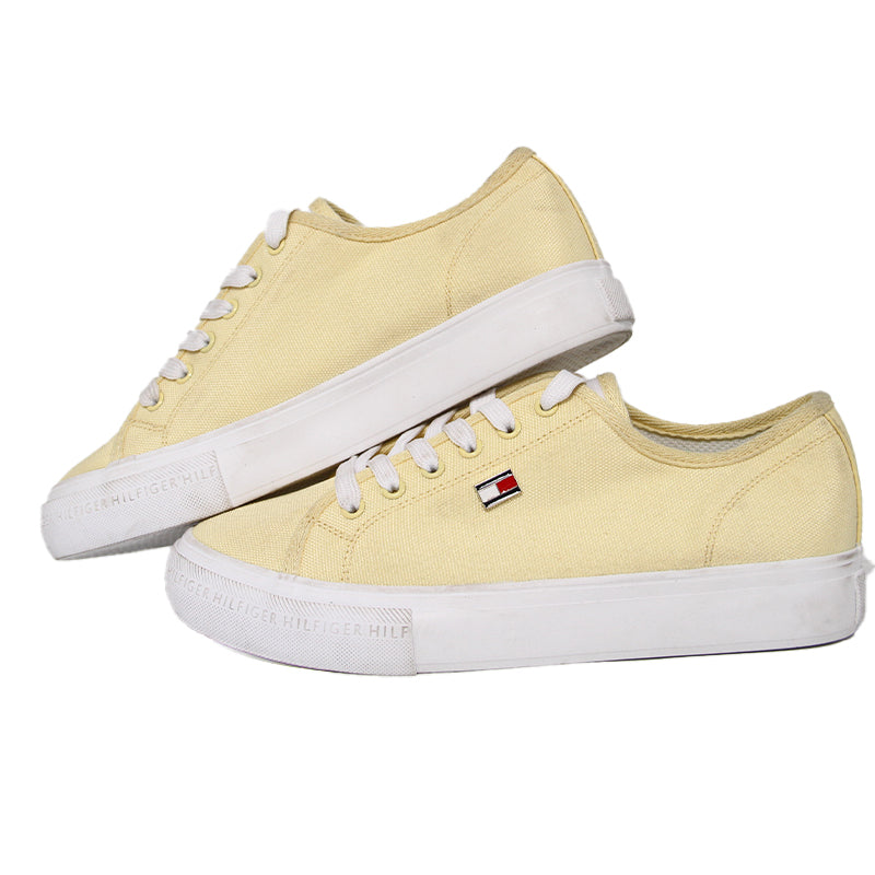TOMMY HILFIGER WOMEN SHOES Size 38.5 ROW558