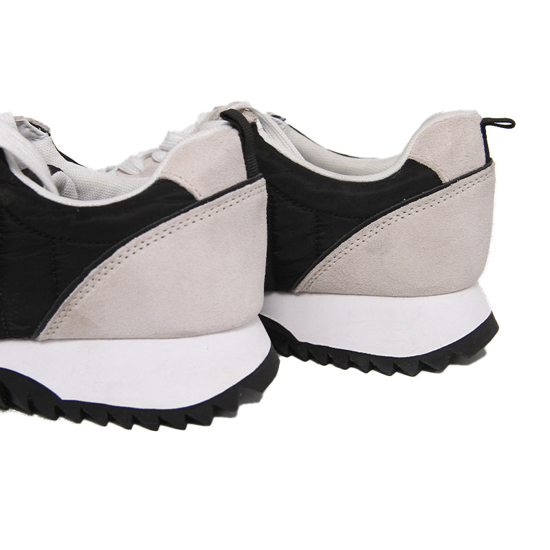 GUESS WOMEN SHOES Size 38.5 ROW588