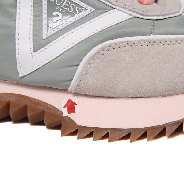 GUESS WOMEN SHOES Size 39 ROW339