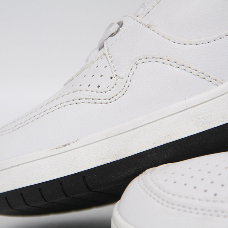 CALVIN KLEIN WOMEN SHOES Size 39 ROW342