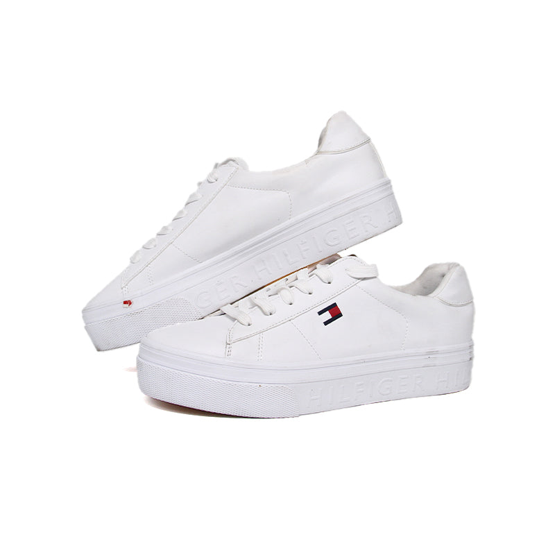 TOMMY HILFIGER WOMEN SHOES Size 40 ROW246