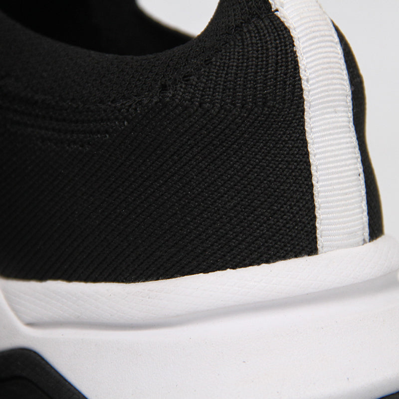 CALVIN KLEIN WOMEN SHOES Size 40 ROW249