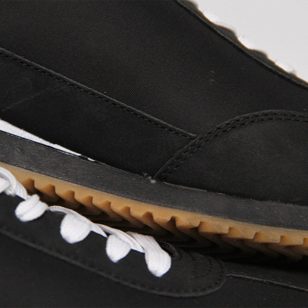 CALVIN KLEIN WOMEN SHOES Size 40 ROW252