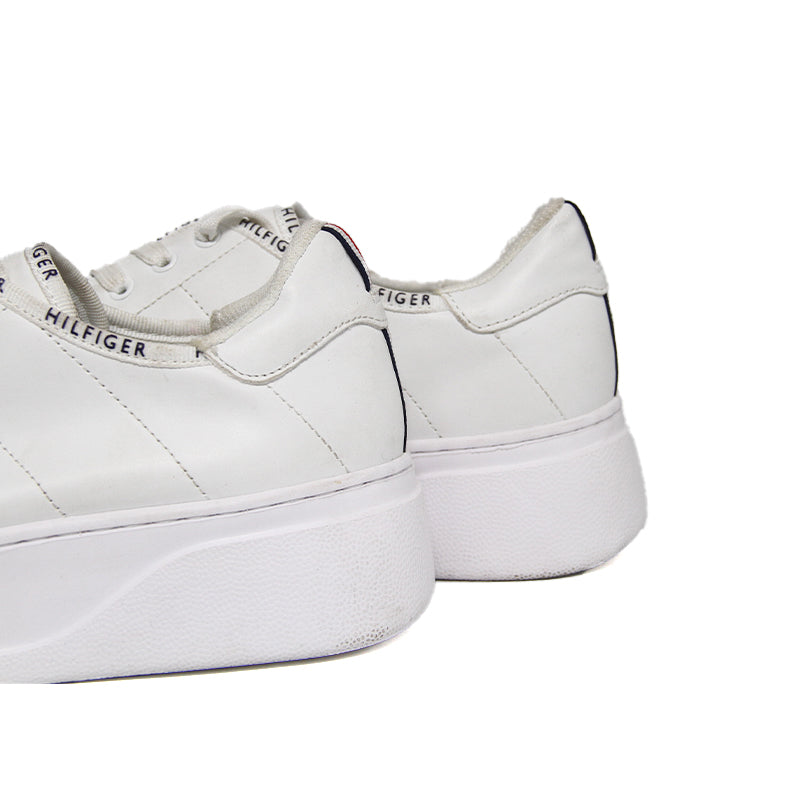 TOMMY HILFIGER WOMEN SHOES Size 42 ROW69