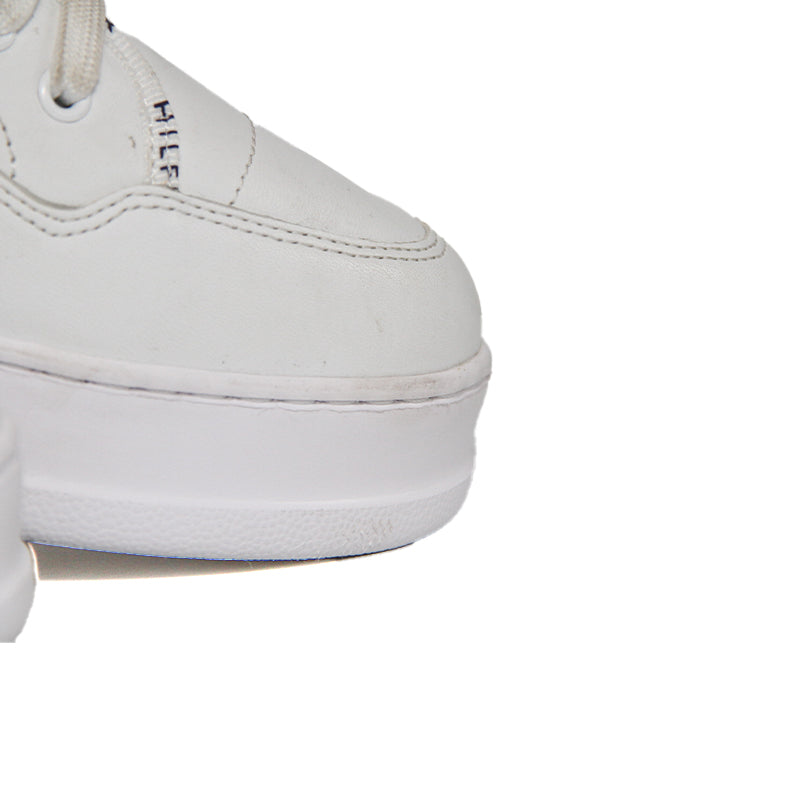 TOMMY HILFIGER WOMEN SHOES Size 42 ROW69