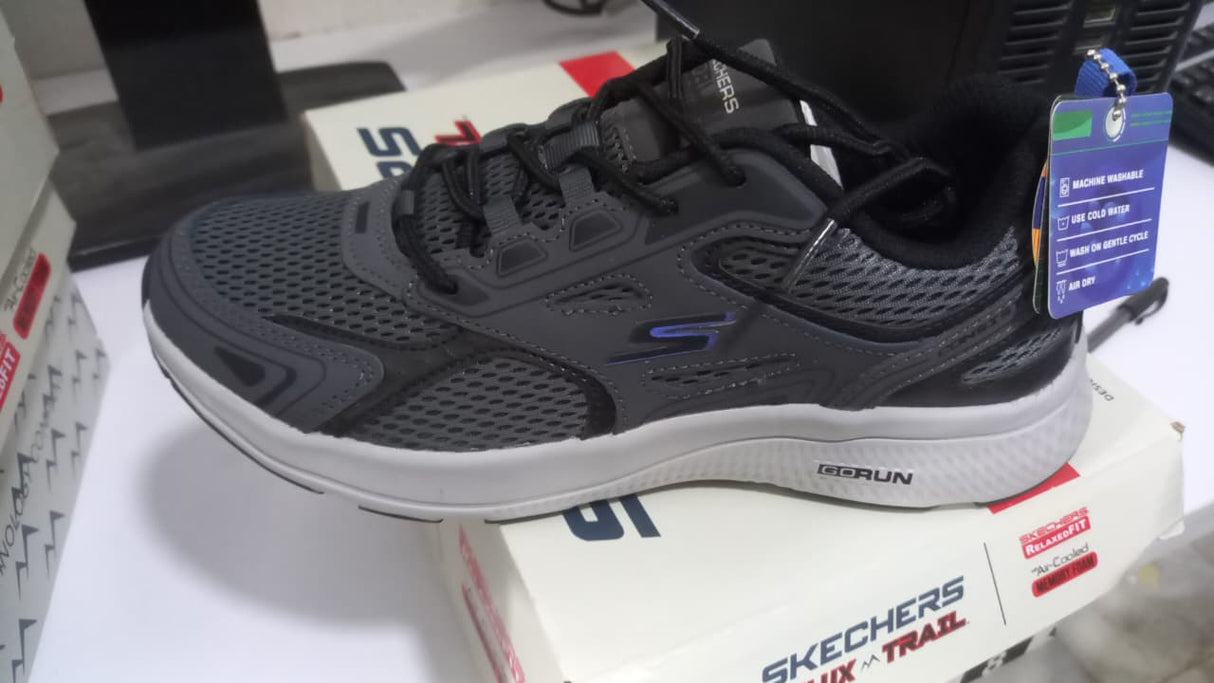 SKECHERS MEN SHOES Size 42 ROM1134