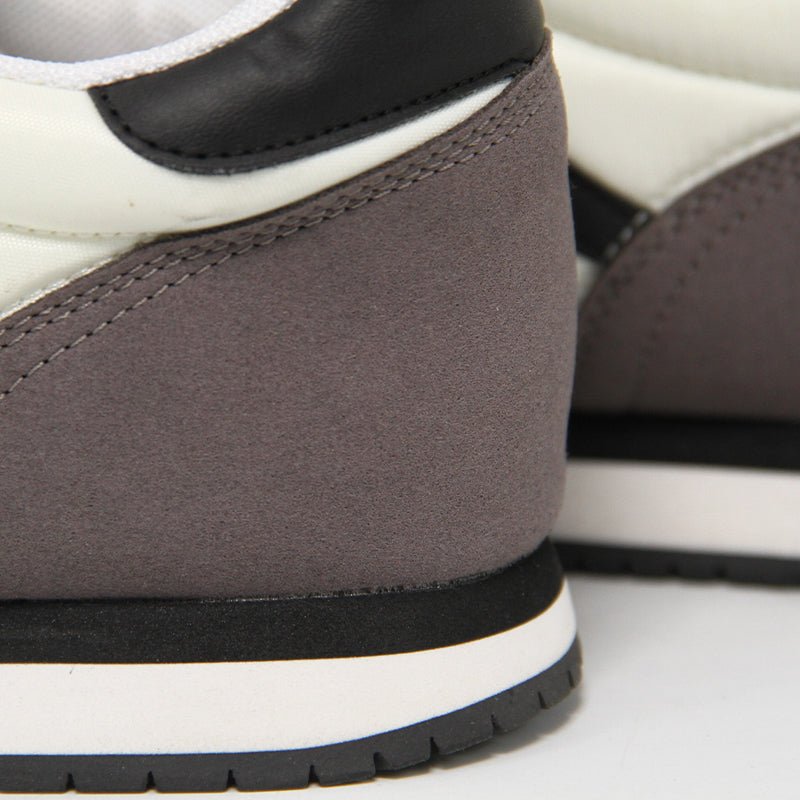 ARMANI EXCHANGE MEN SHOES Size 44 ROM384 - Runner