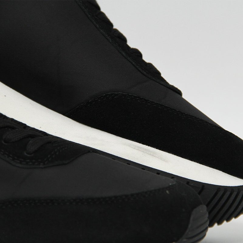 CALVIN CLEIN WOMEN SHOES Size 39 ROW95 - Runner