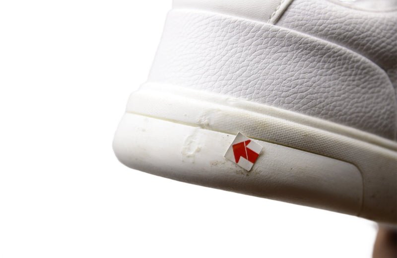 CALVIN KLEIN MEN SHOES Size 42 ROM199 - Runner