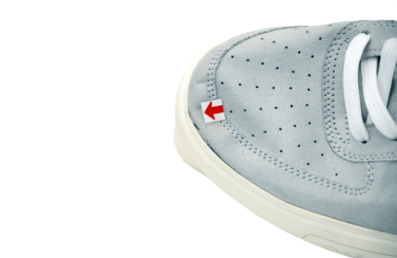 CALVIN KLEIN MEN SHOES Size 42 ROM215 - Runner