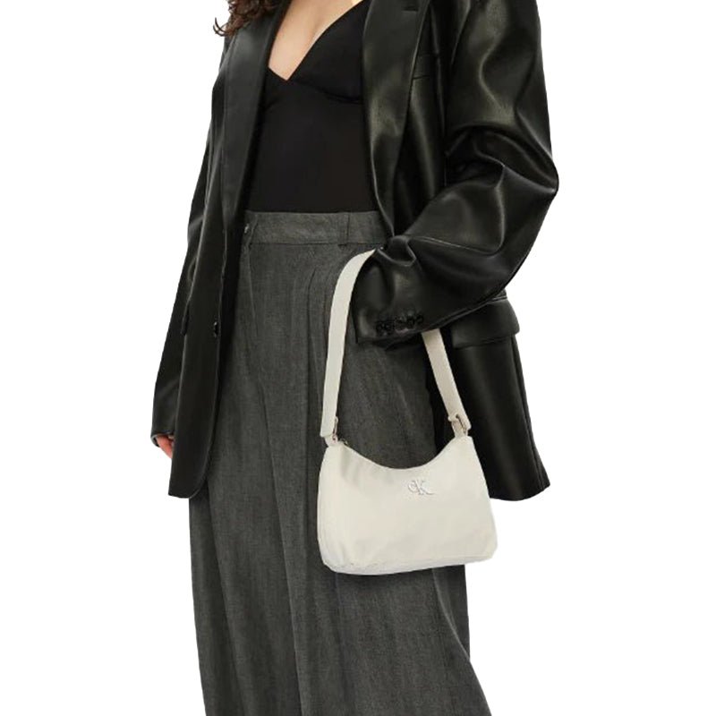 CALVIN KLEIN BAGS ROB645