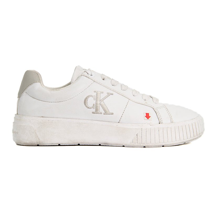 CALVIN KLEIN WOMEN SHOES Size 36.5 ROW120 - Runner