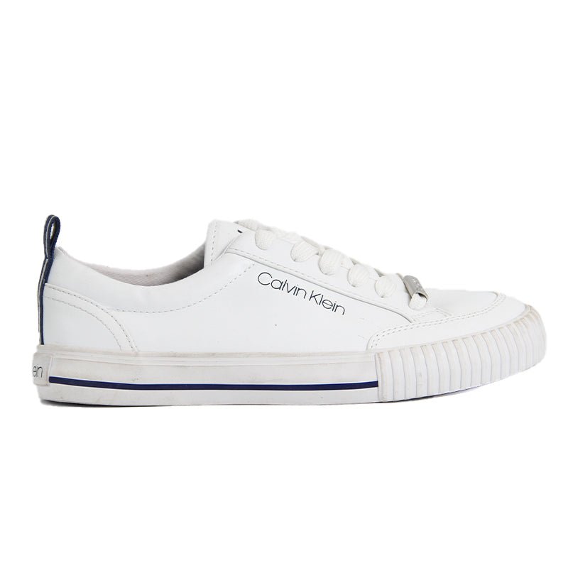 CALVIN KLEIN WOMEN SHOES Size 37 ROW158 - Runner