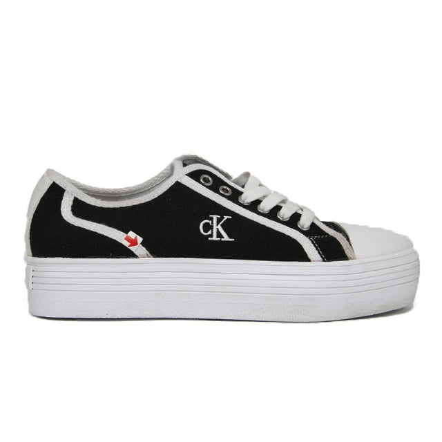 CALVIN KLEIN WOMEN SHOES Size 37 ROW242 - Runner