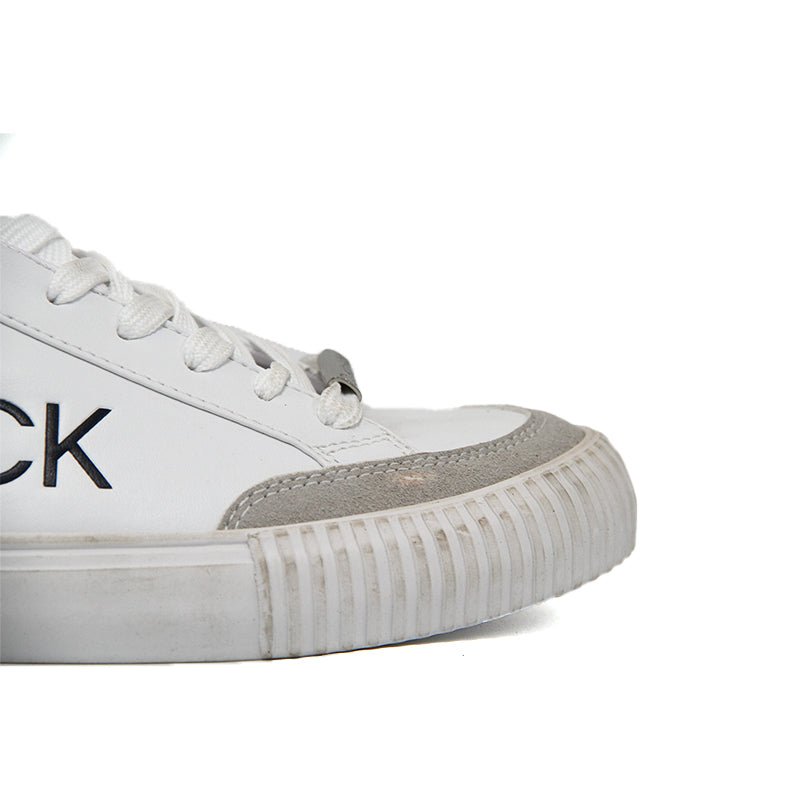 CALVIN KLEIN WOMEN SHOES Size 37.5 ROW121 - Runner