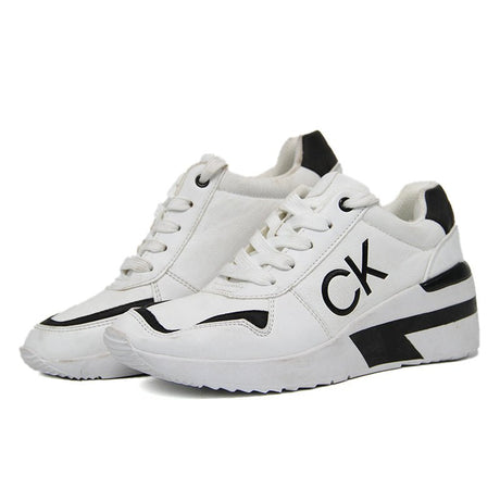 CALVIN KLEIN WOMEN SHOES Size 37.5 ROW145 - Runner