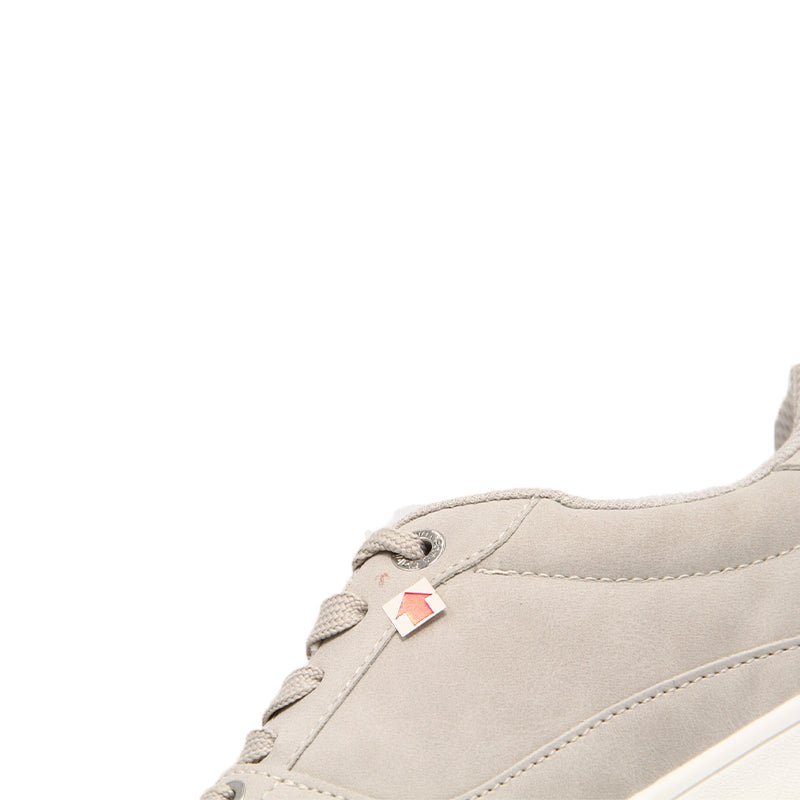 CALVIN KLEIN WOMEN SHOES Size 37.5 ROW51 - Runner