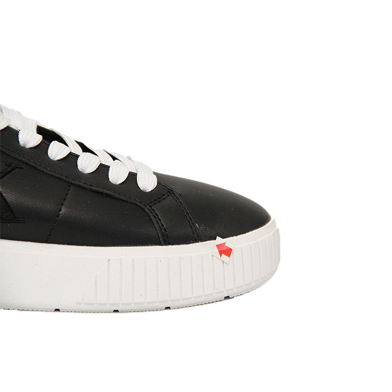 CALVIN KLEIN WOMEN SHOES Size 37.5 ROW71 - Runner