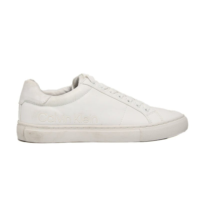CALVIN KLEIN WOMEN SHOES Size 37.5 ROW79 - Runner