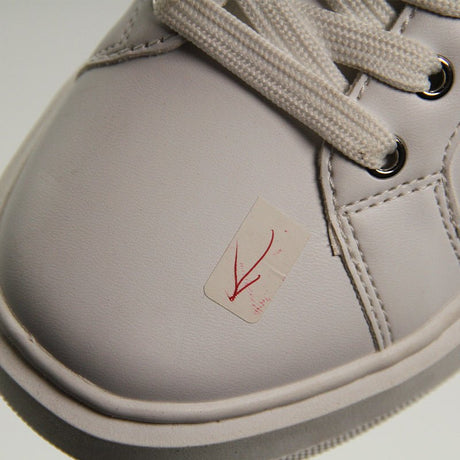 CALVIN KLEIN Women's SHOES Size 38.5 ROW122 - Runner