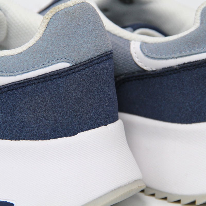 CALVIN KLEIN Women's SHOES Size 38.5 ROW257 - Runner