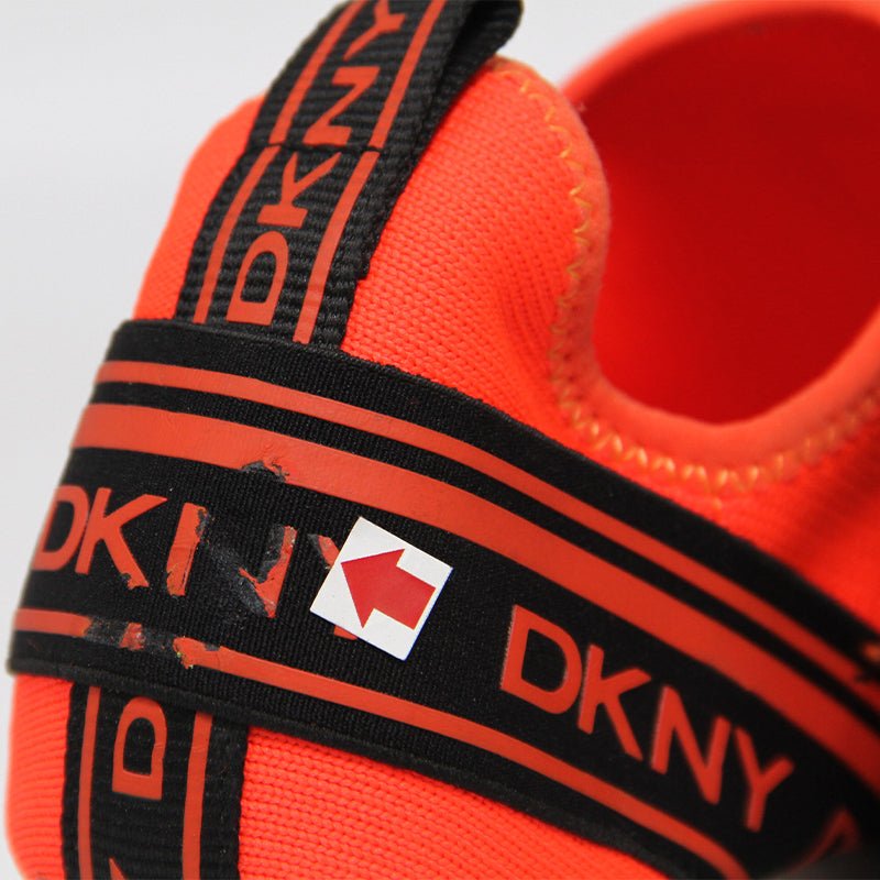 DKNY WOMEN SHOES Size 40.5 ROW18 - Runner