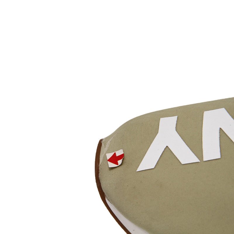 DKNY WOMEN SHOES Size 42 ROW46 - Runner