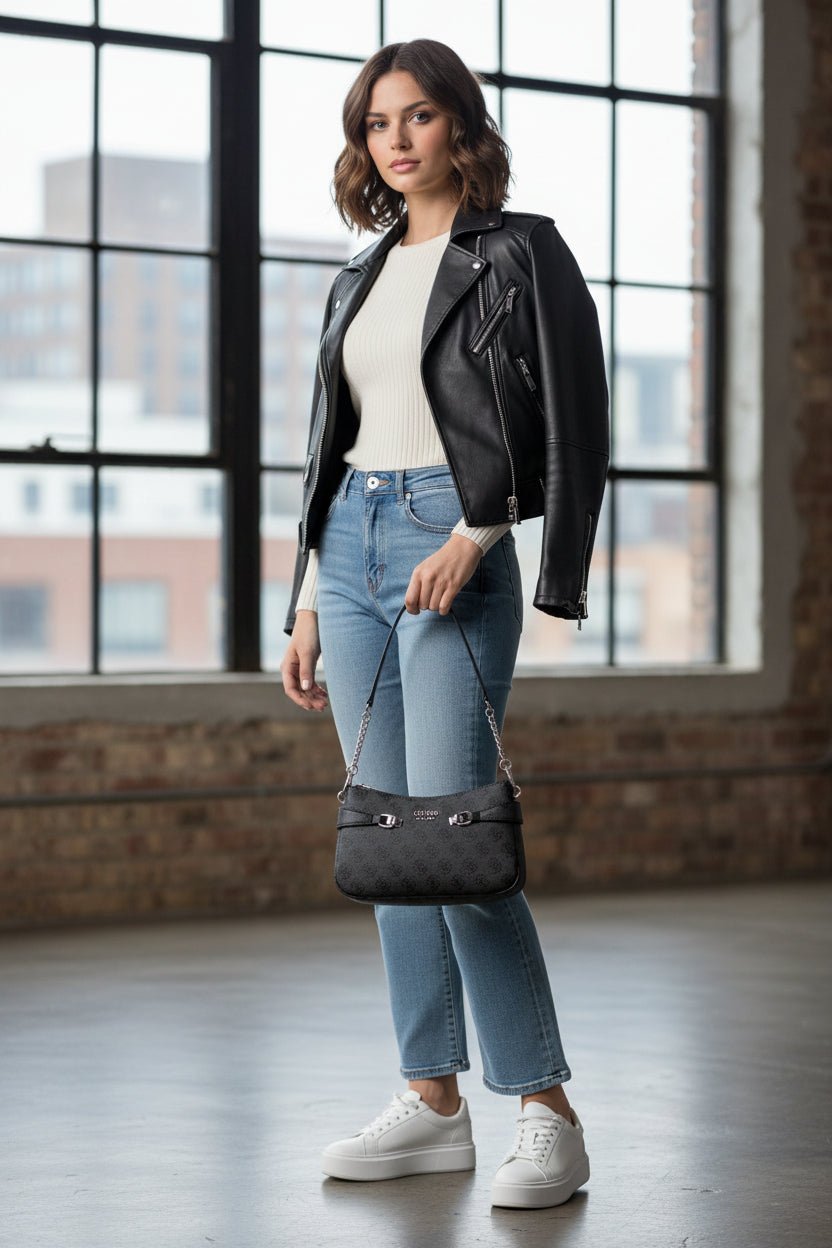 GUESS BAGS ROB624