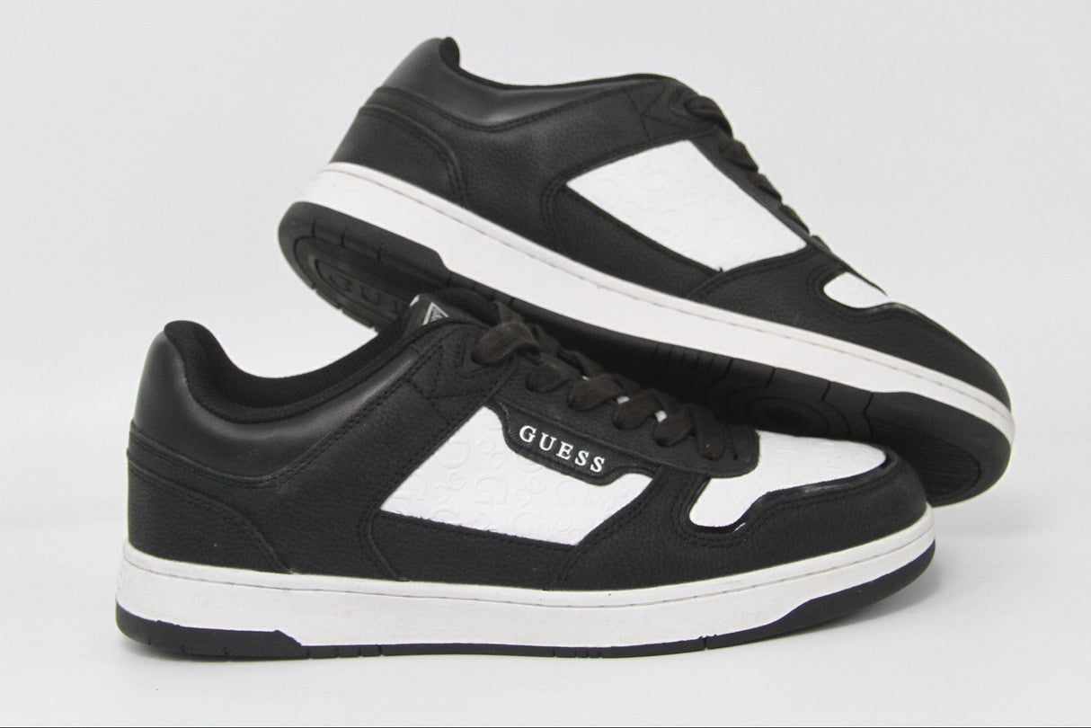 GUESS MEN SHOES Size 41 ROM681