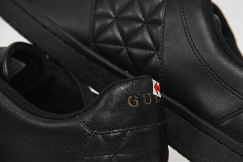 GUESS MEN SHOES Size 41 ROM516 - Runner