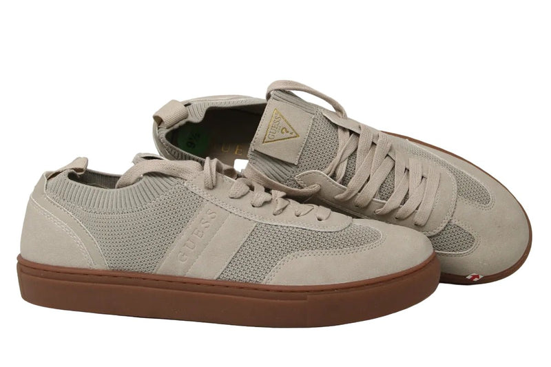 GUESS MEN SHOES Size 42.5 ROM130 - Runner