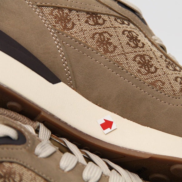 GUESS MEN SHOES Size 42.5 ROM89 - Runner