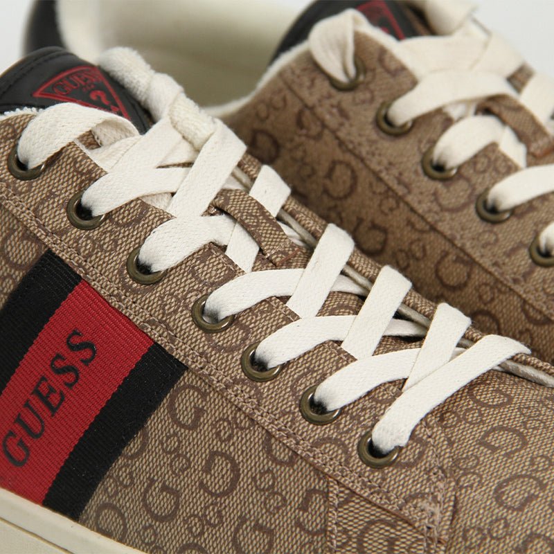 GUESS MEN SHOES Size 45 ROM54 - Runner