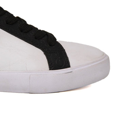 GUESS SHOES Size 39.5 ROW27 - Runner
