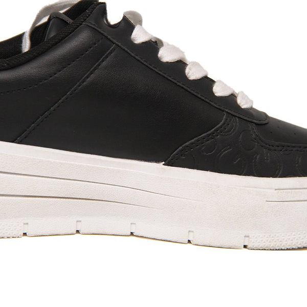 GUESS SHOES Size 39.5 ROW7 - Runner