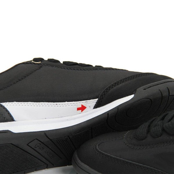 GUESS WOMEN SHOES Size 35.5 ROW17 - Runner