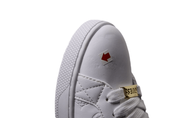 GUESS WOMEN SHOES Size 35.5 ROW9 - Runner