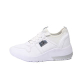 GUESS WOMEN SHOES Size 36 ROW228 - Runner