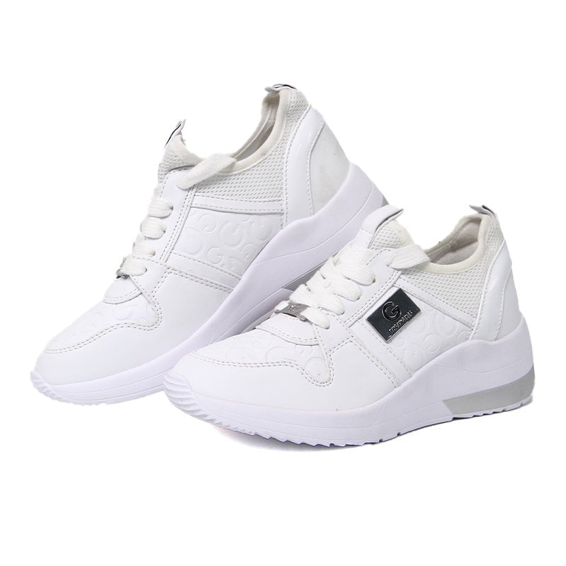 GUESS WOMEN SHOES Size 36 ROW228 - Runner