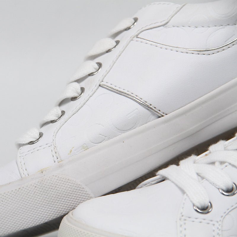 GUESS WOMEN SHOES Size 36 ROW413 - Runner