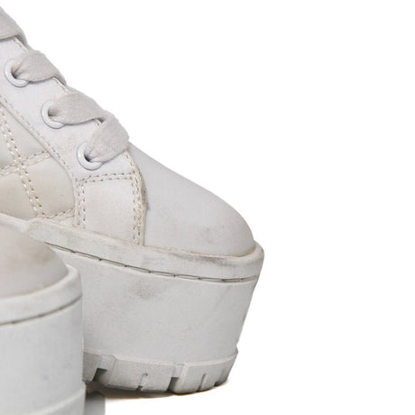 GUESS WOMEN SHOES Size 36.5 ROW305 - Runner