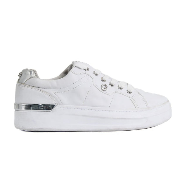 GUESS WOMEN SHOES Size 37 ROW157 - Runner