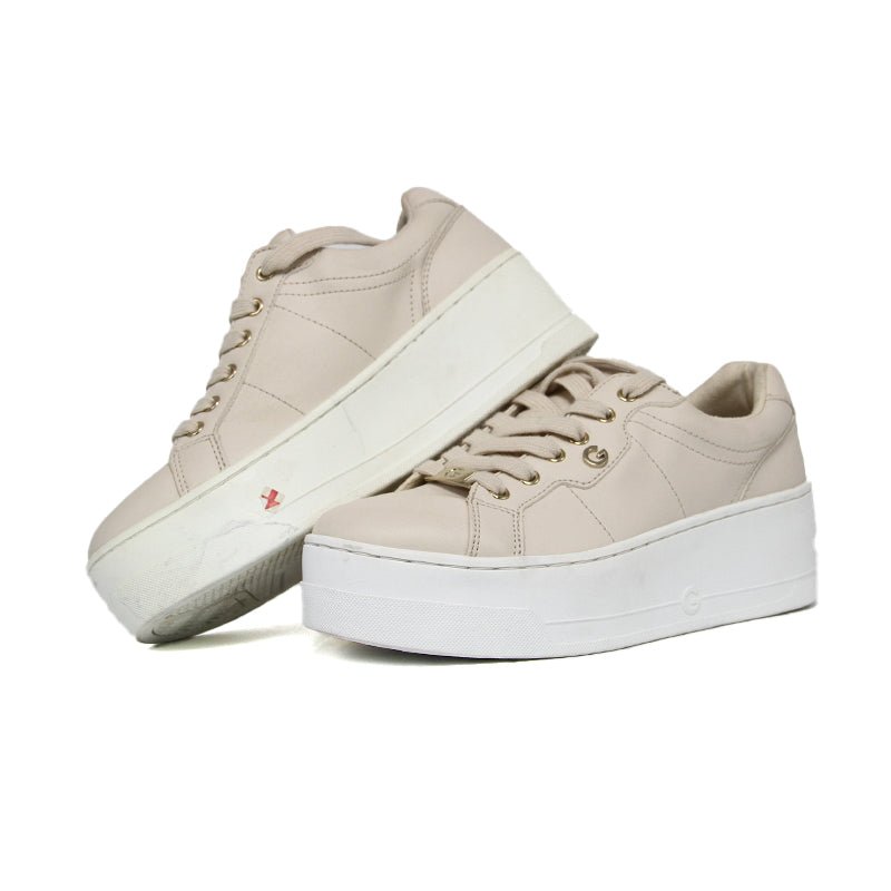 GUESS WOMEN SHOES Size 37 ROW238 - Runner